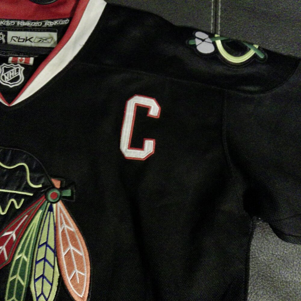 JONATHAN TOEWS CHICAGO BLACKHAWKS BLACK REEBOK PREMIER JERSEY XX-Large - Picture 6 of 14
